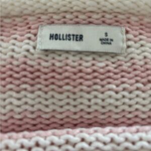 Hollister off the shoulder sweater worn a few times